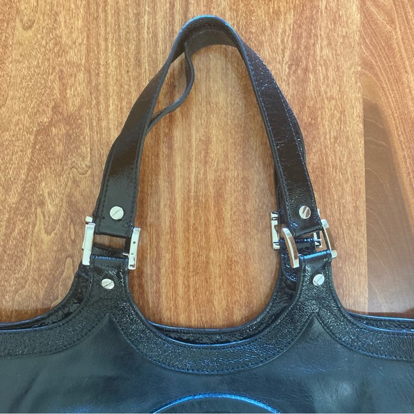 Tory Burch Bombe Tote Black Crackle Leather XL Logo Embossed Silver Satchel - Picture 4 of 14